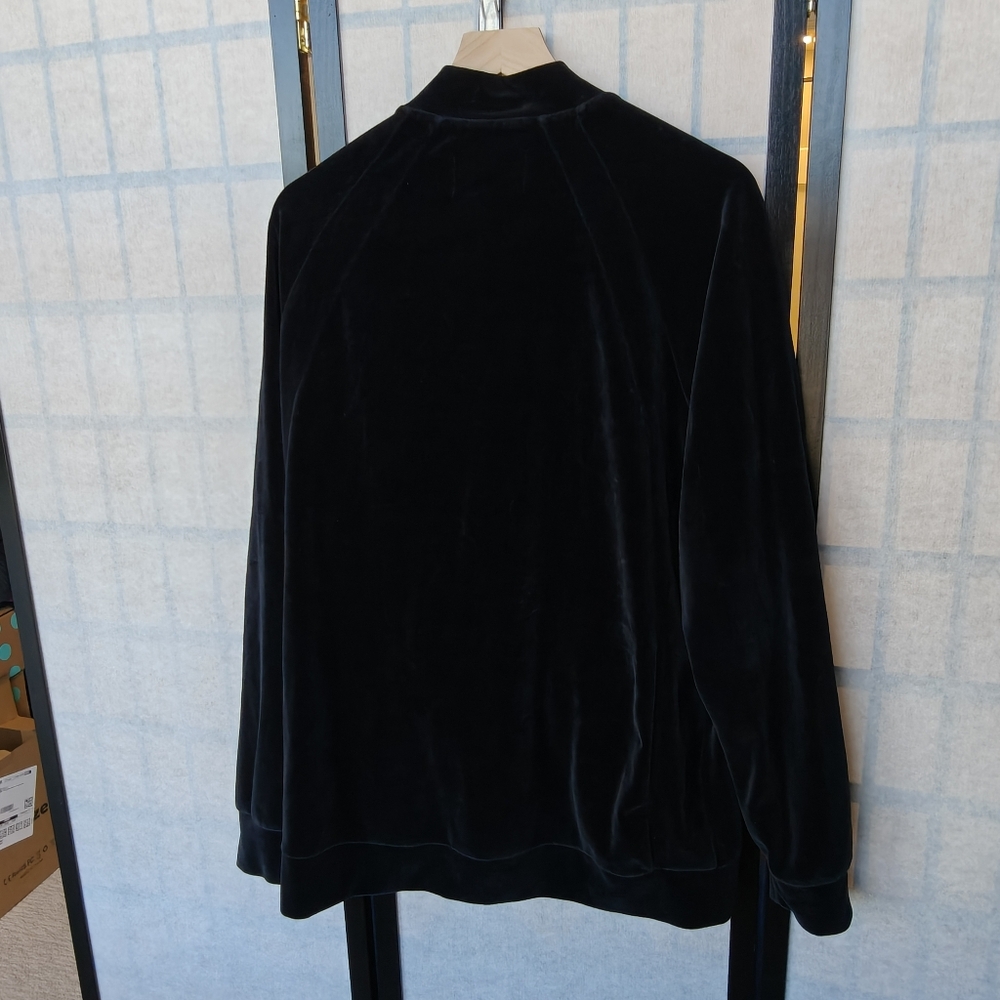 Nike Air Jordan Men's Black Soft Velour Black Full Zip Track Warm Up Jacket Gold - Picture 8 of 9